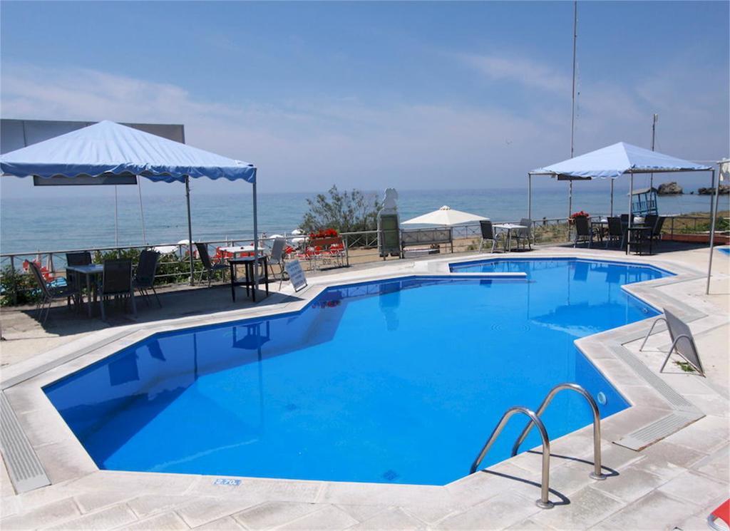 Corfu Glyfada Menigos Beach Apartments Exterior foto
