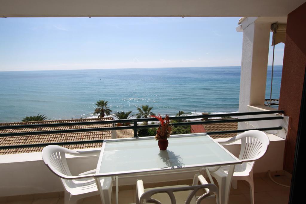 Corfu Glyfada Menigos Beach Apartments Exterior foto
